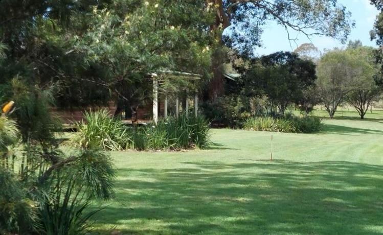 Cabins At Lovedale Wedding Chapel Bagian luar foto