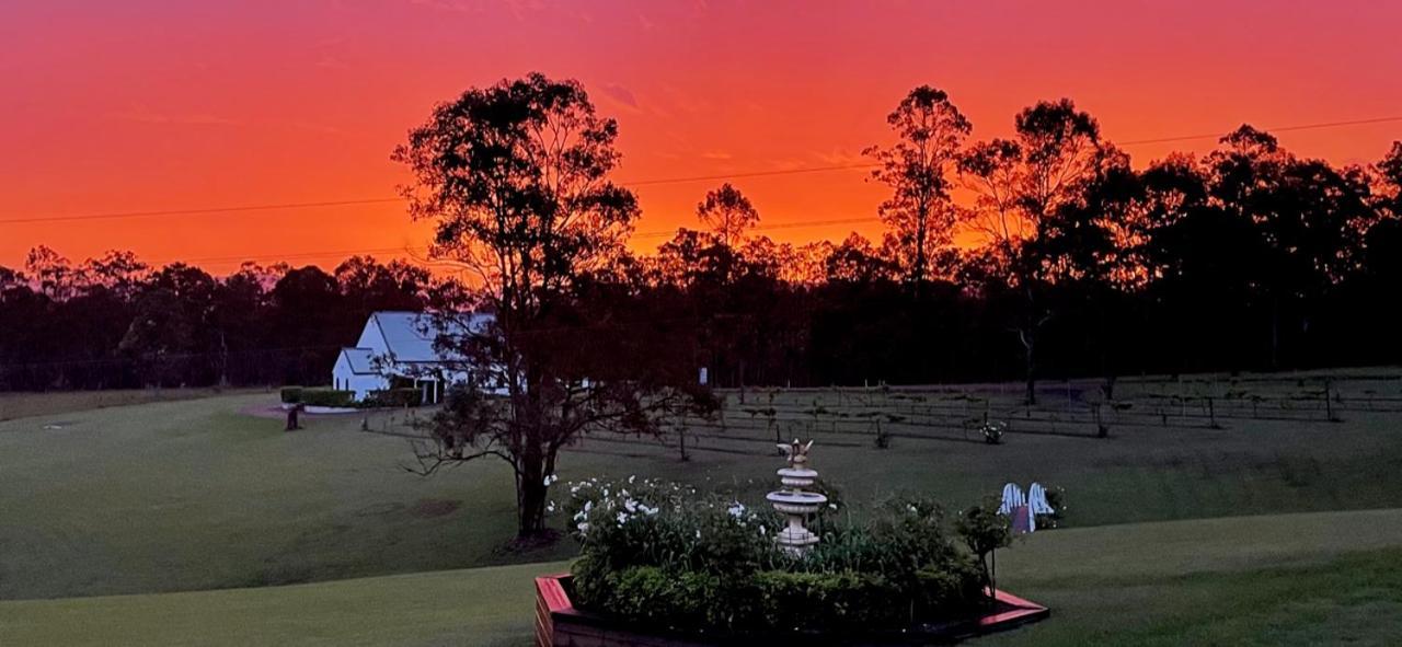 Cabins At Lovedale Wedding Chapel Bagian luar foto