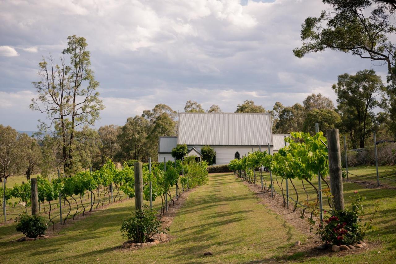 Cabins At Lovedale Wedding Chapel Bagian luar foto
